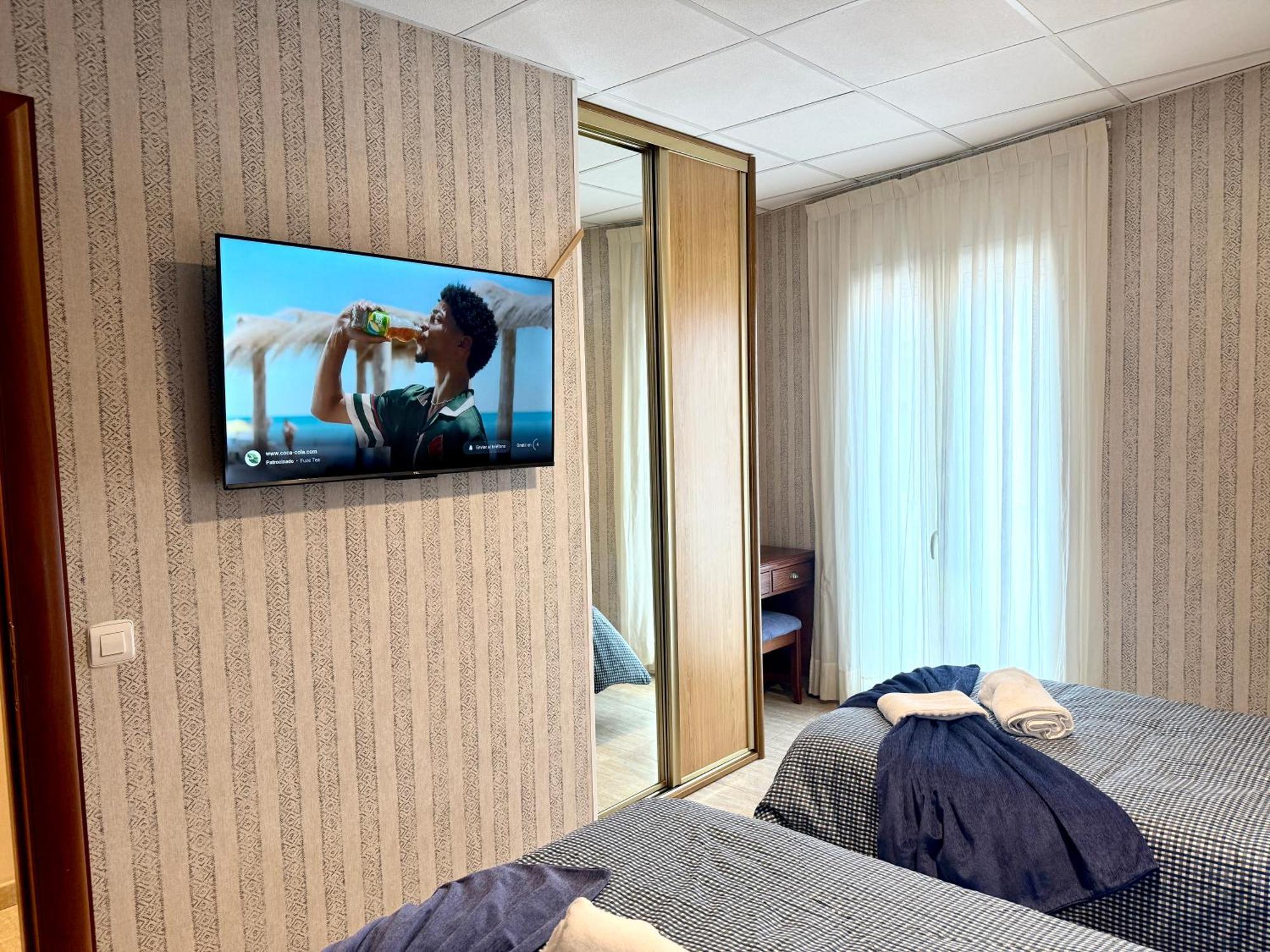 Hotel Sancho Hospitalet De L'Infant Bagian luar foto